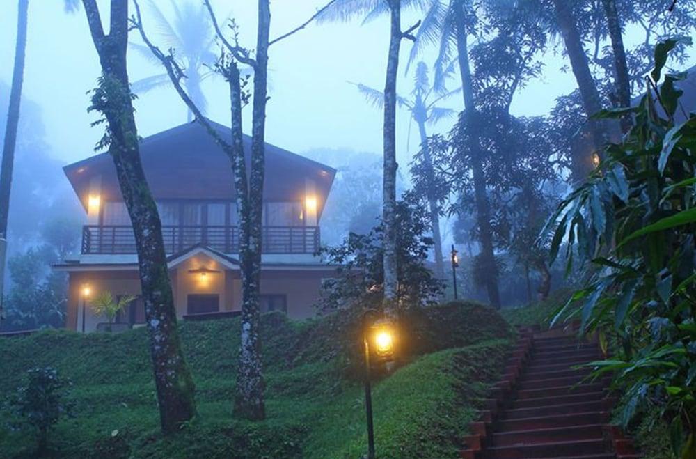 Carmelia Haven Resort Thekkady Esterno foto