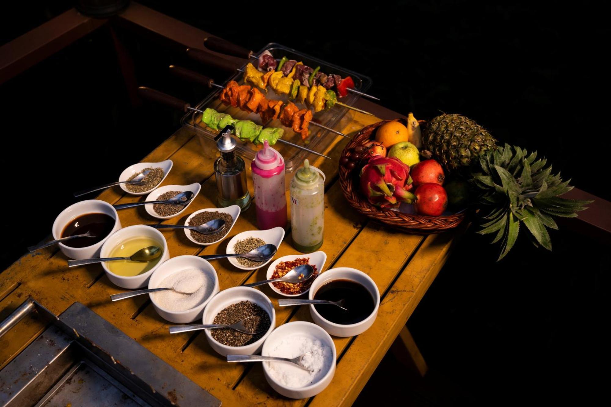 Carmelia Haven Resort Thekkady Esterno foto