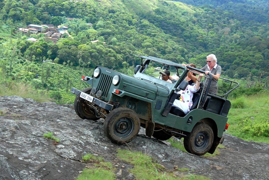 Carmelia Haven Resort Thekkady Esterno foto
